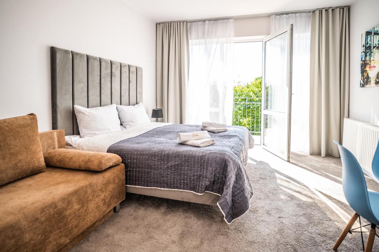 Ferienwohnung Pensjonat Malwa Z Basenem Niechorze Exterior foto